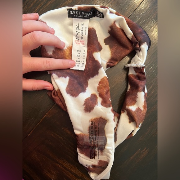 Nasty Gal Cow Print Bikini Set - Picture 3 of 3
